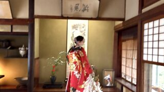 結婚式はどこで挙げる?会場ごとの特徴と選び方